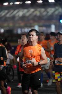 BIB: 1070, 228, 2055
                            <button type="button" onclick="openModal(21025708)" class="btn btn-primary btn-sm float-right btn-popup" data-toggle="modal" data-target=".modal-high-quality">
                        <i class="fas fa-shopping-cart"></i> Add to Cart
                    </button>
                                            <button type="button" onclick="isThisMe(21025708, true)" class="btn btn-success btn-sm float-right btn-popup btn-isme hidden" data-toggle="tooltip" data-placement="bottom" title="นี่คือรูปของคุณใช่ไหม คลิกที่นี่เพื่อเอาเข้าอัลบั้ม">
                        <i class="fas fa-plus"></i> Add to album
                    </button>
                    <button type="button" onclick="isThisMe(21025708, false)" class="btn btn-warning btn-sm float-right btn-popup btn-isnotme hidden">
                        <i class="fas fa-ban"></i> Remove from album
                    </button>